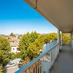 B&B Hôtel Hyeres