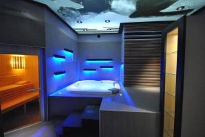 Hotel B&B Hôtel Hyeres 2*