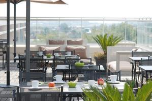 B&B Hôtel Hyeres 2*
