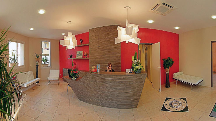Hotel B&B Hôtel Hyeres