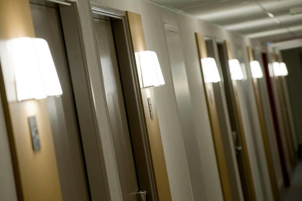 B&B Hôtel Hyeres 2* Hyères