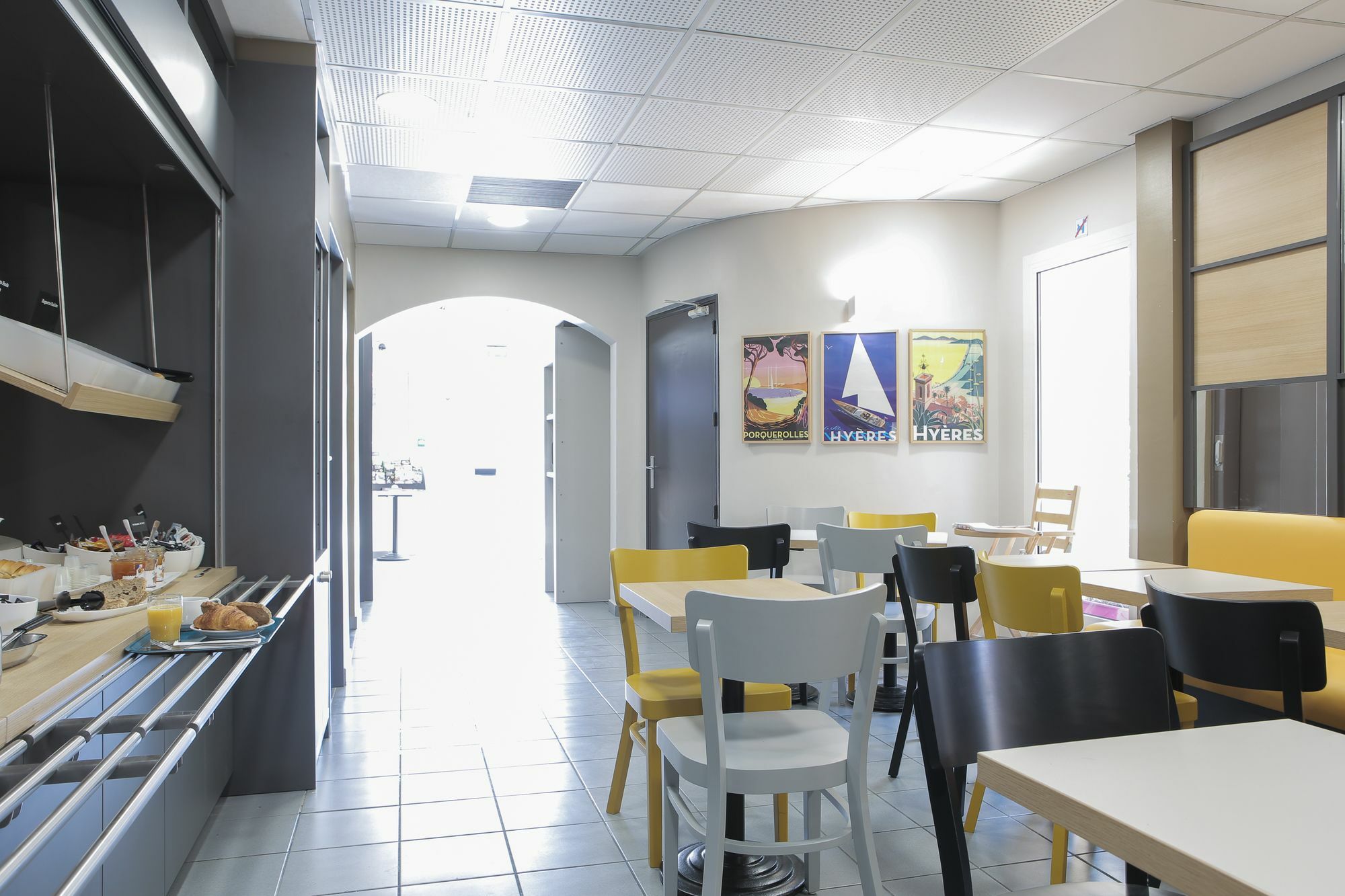 B&B Hôtel Hyeres 2* Hyères